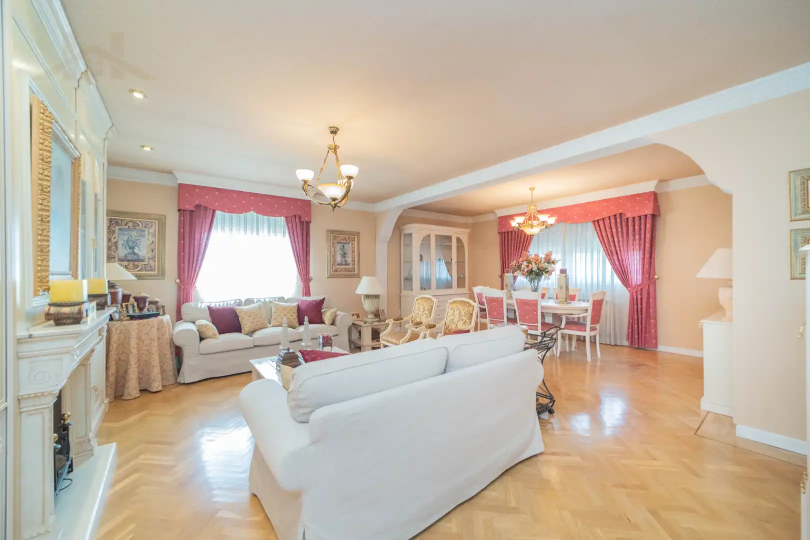 Living room of Houses for sale in Griñón  with Air Conditioner, Heating and Private garden