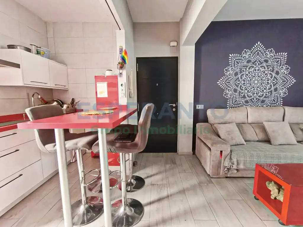 Appartamento in vendita a Calle Virgen De La Cabeza, imagen 3
