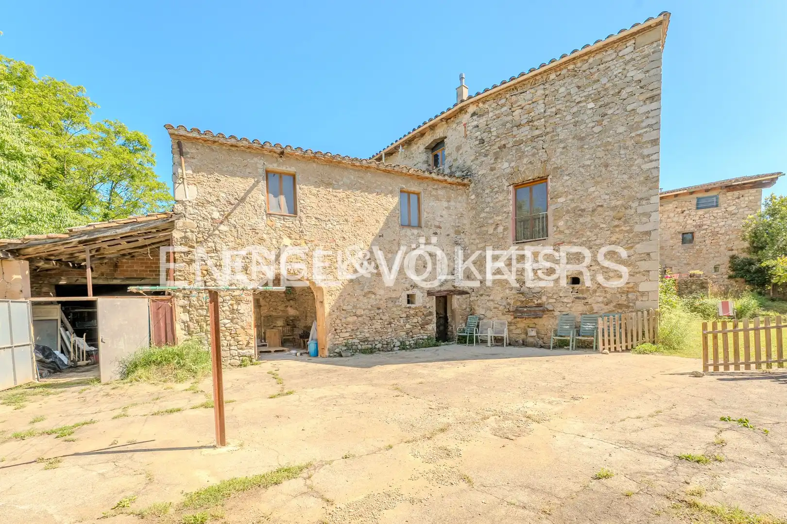 Vista exterior de Finca rústica en venda en Argelaguer amb Calefacció, Jardí privat i Traster