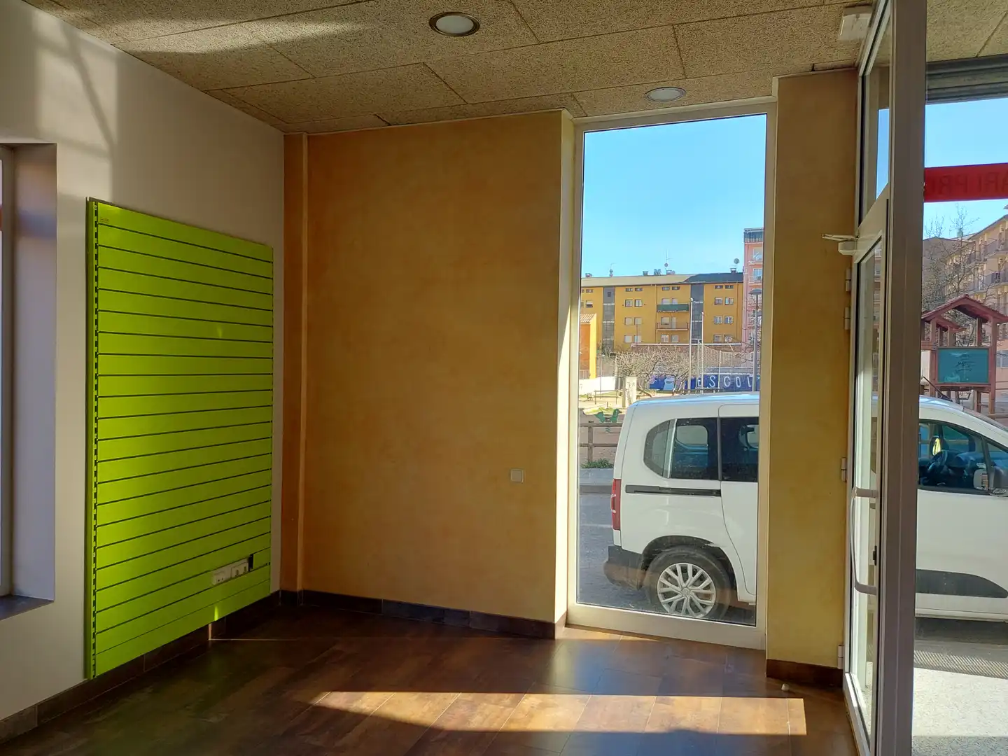 Local de lloguer en Ripoll amb Aire condicionat i Internet