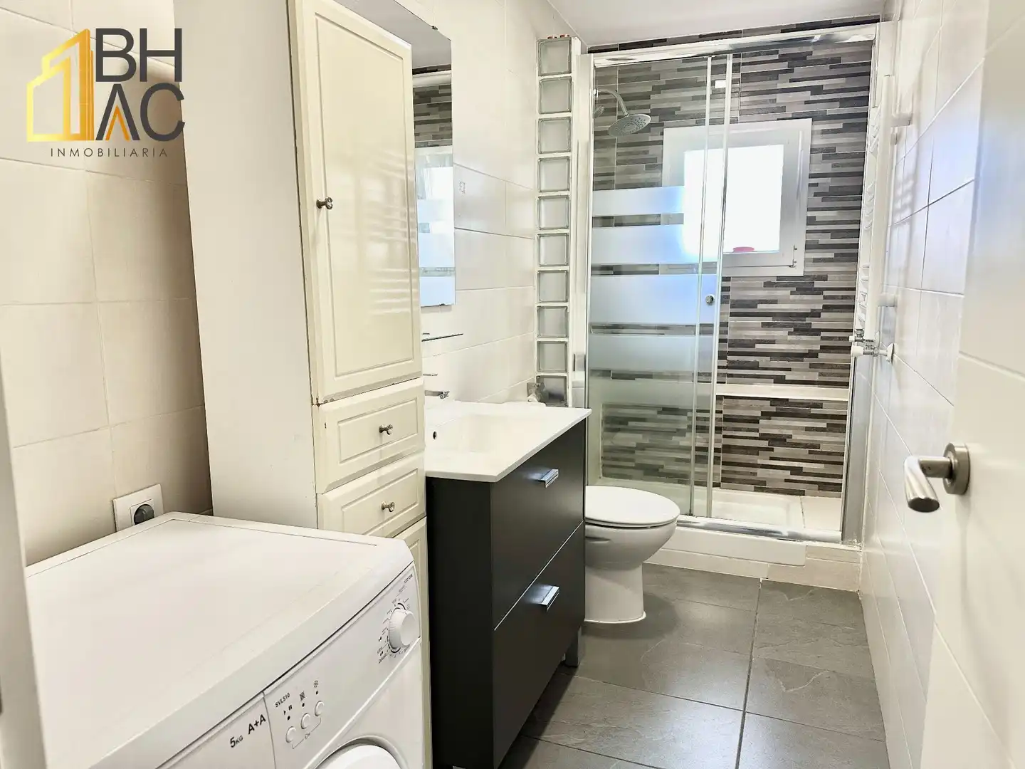 Badezimmer von Wohnung zum Verkauf in Getafe mit Klimaanlage, Heizung und Terrasse