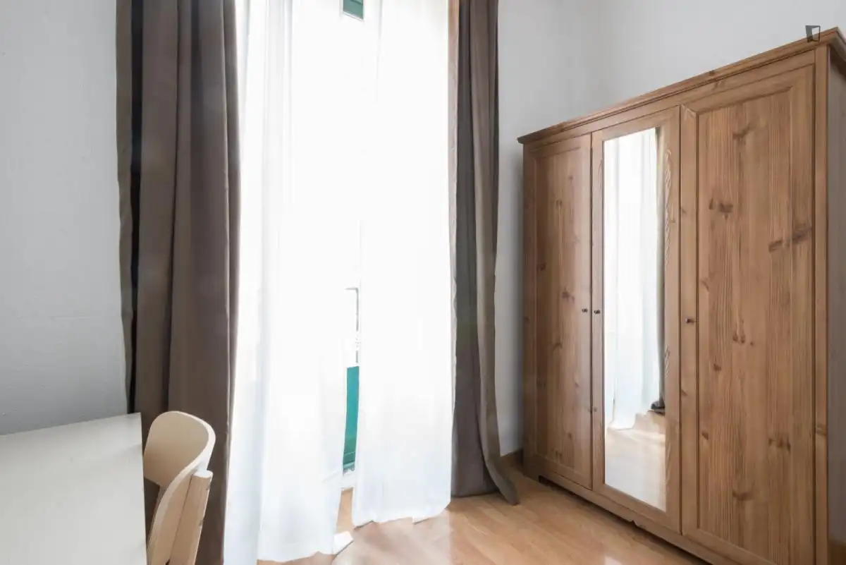 Zimmer in Universidad - Malasaña