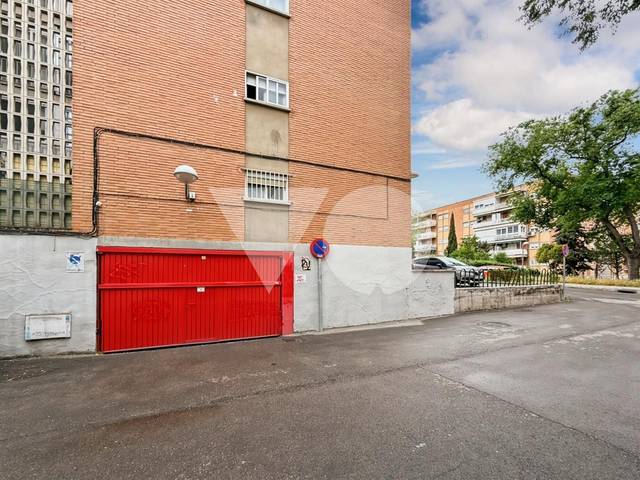 Garaje en Venta en Carlos Ii en Rosas - Musas