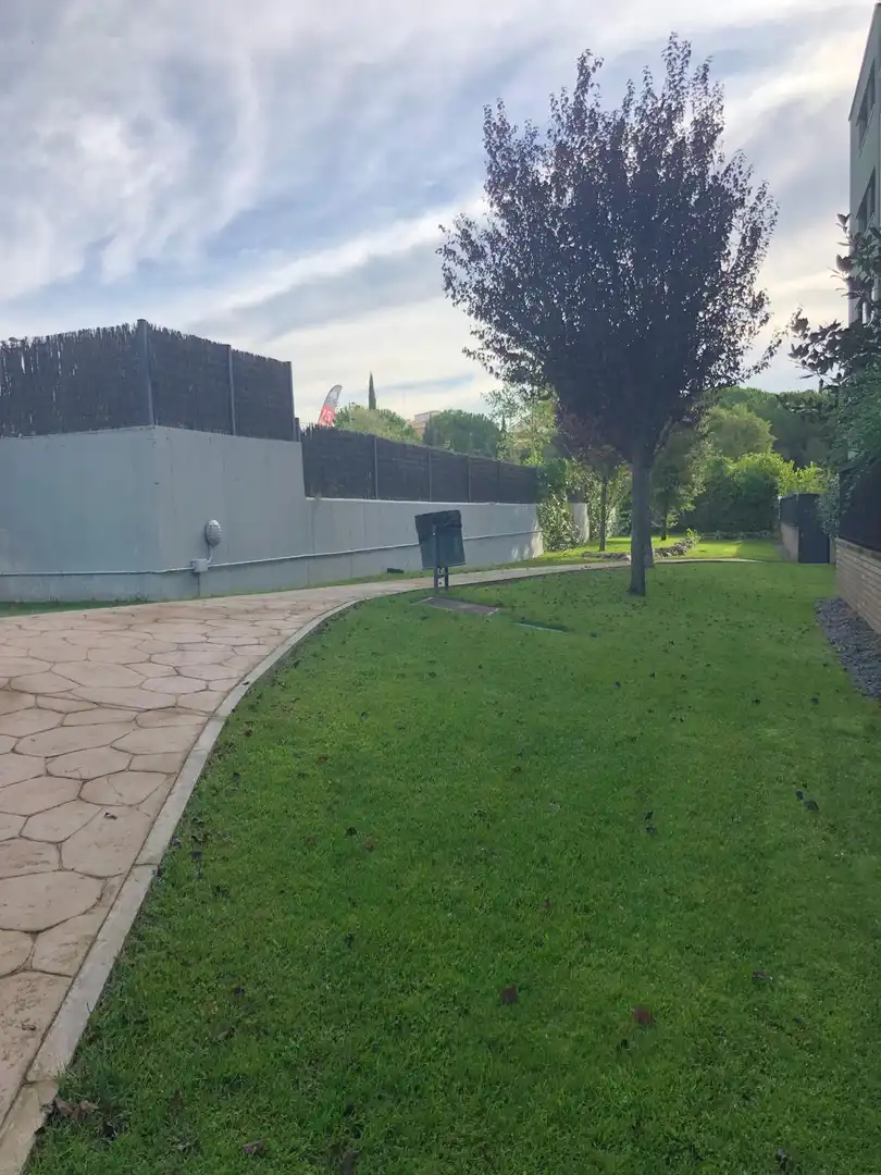 Parking of Flat for sale in Sant Cugat del Vallès  with Heating, Parquet flooring and Swimming Pool