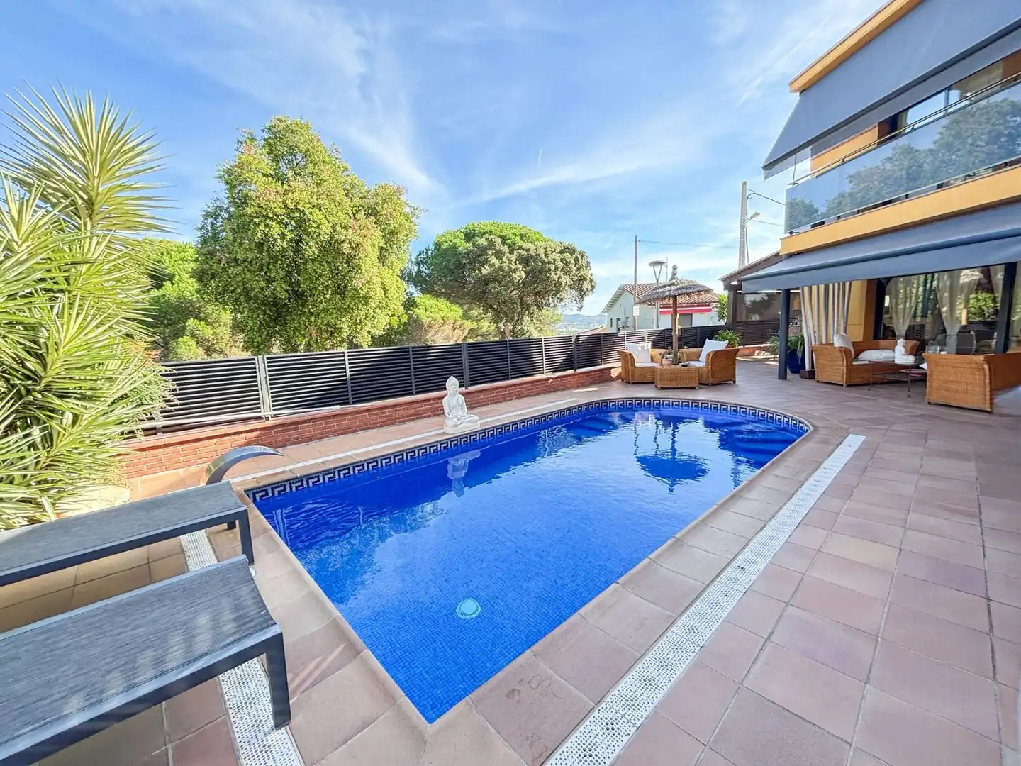 Swimming pool of Houses for sale in Lloret de Mar  with Air Conditioner, Heating and Terrace