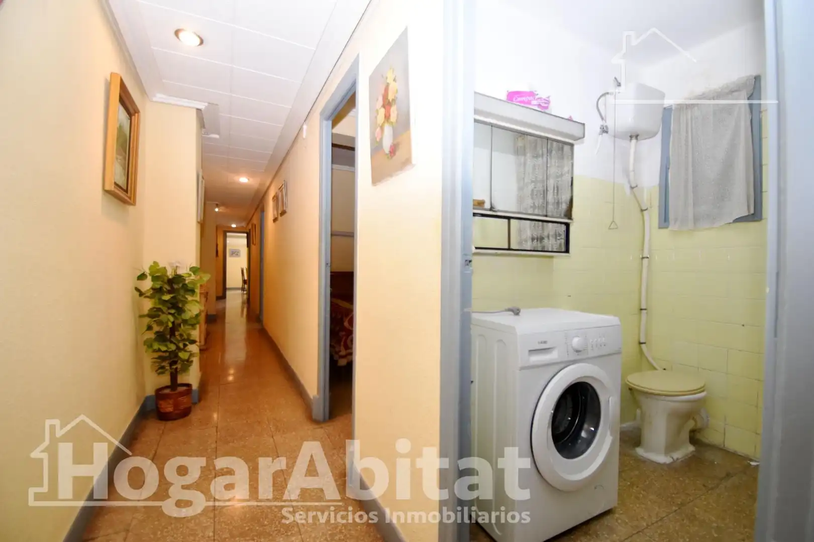 Habitación de Piso en venta en Valencia con Aire acondicionado, Terraza y Trastero