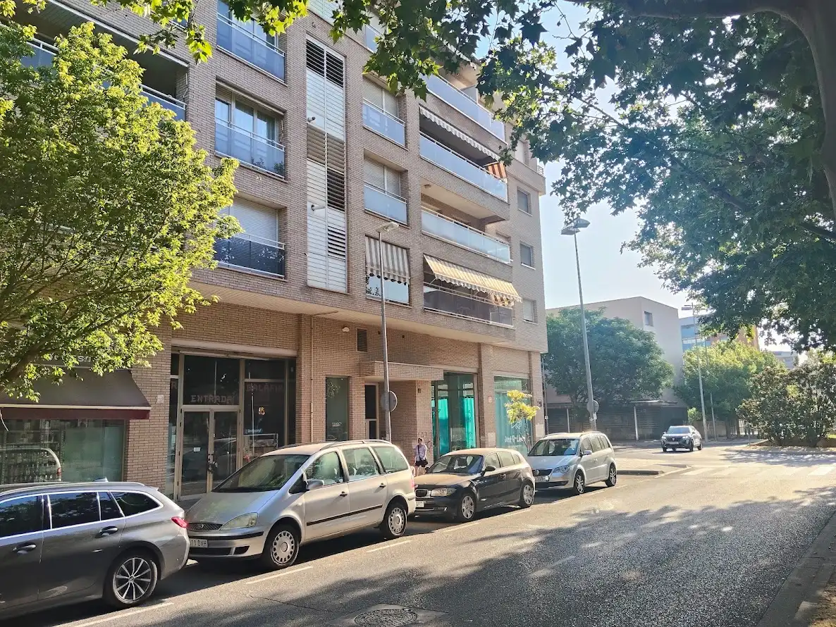 Außenansicht von Wohnung zum Verkauf in Lleida mit Klimaanlage, Heizung und Möbliert