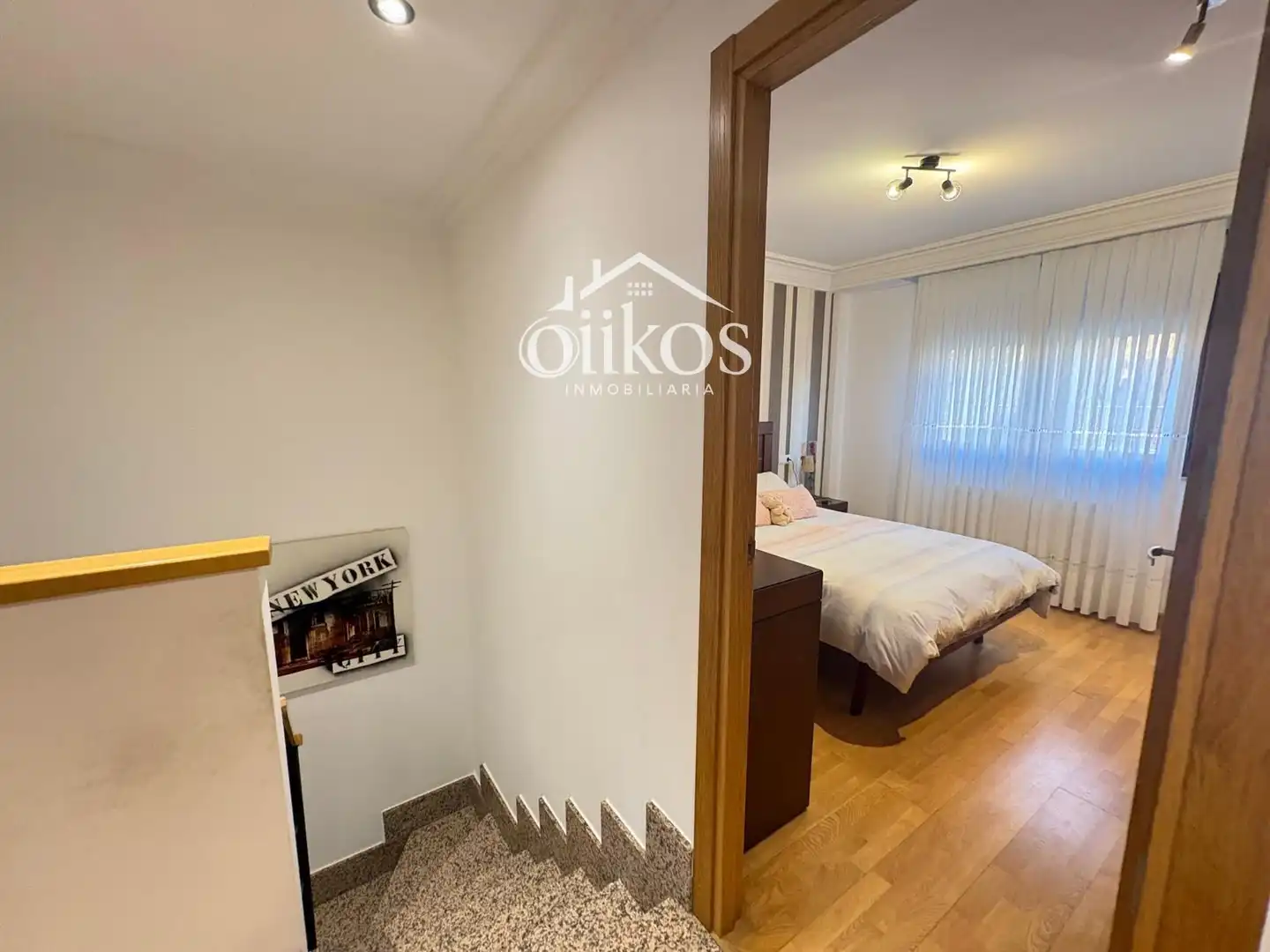 Habitación de Casa adosada en venta en Salamanca con Calefacción y Balcón