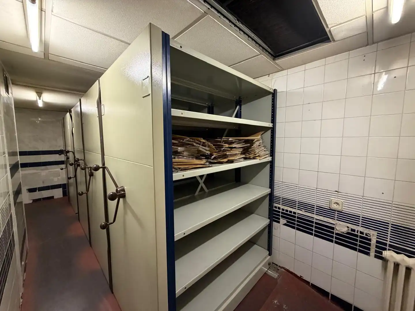 Office for rent in Girona  with Air Conditioner and Heating