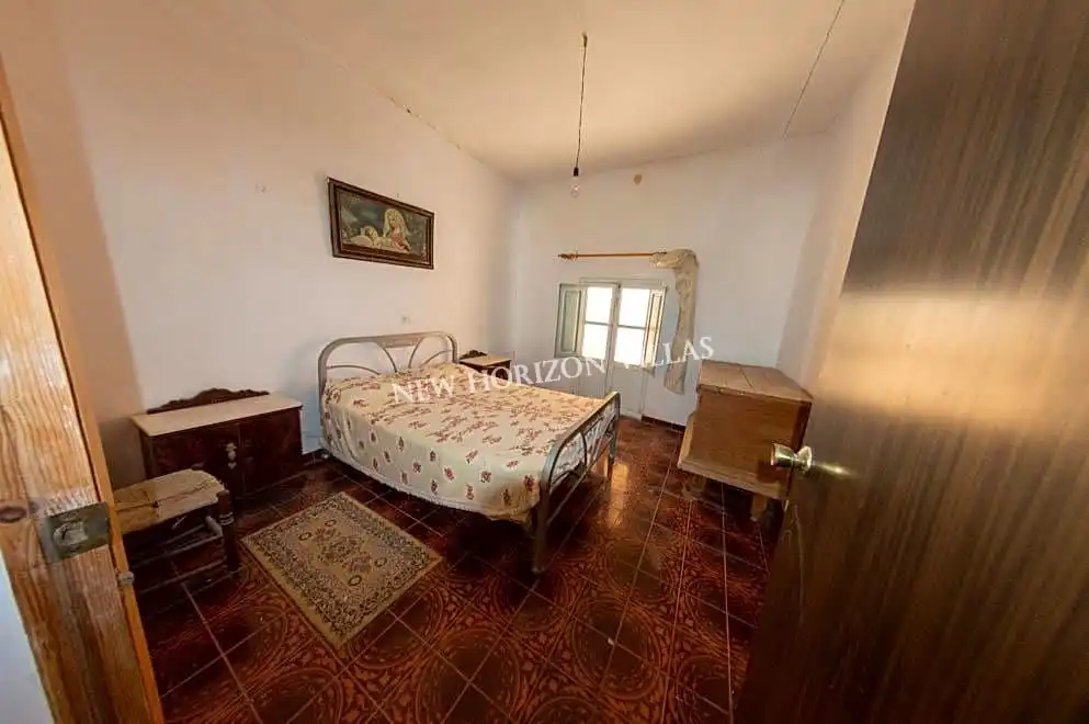 Country homes for sale in centro, Arboleas