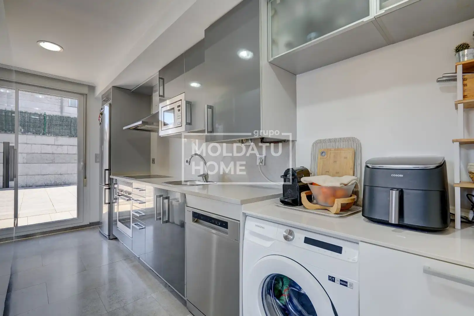Cuina de Dúplex en venda en Donostia - San Sebastián  amb Calefacció i Terrassa