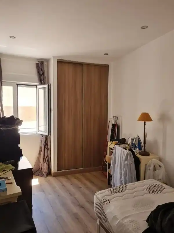 Habitación de Piso en venta en Guadalajara con Calefacción