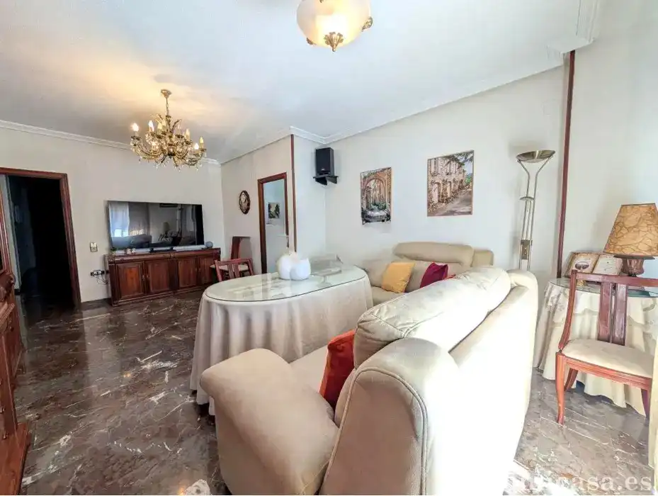 Wohnzimmer von Wohnung zum Verkauf in Linares mit Klimaanlage, Heizung und Balkon