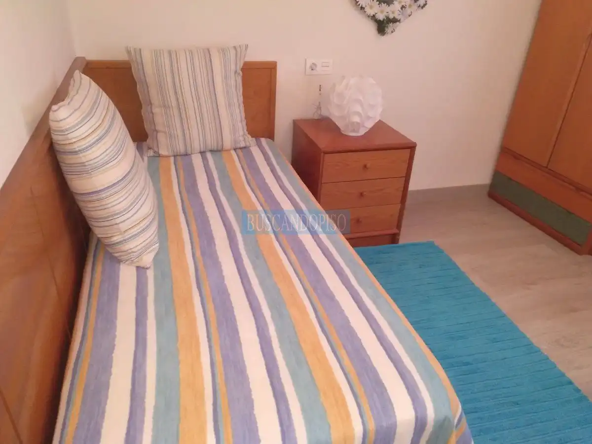 Bedroom of Apartments for rent in  Logroño  with Heating, Parquet flooring and Terrace