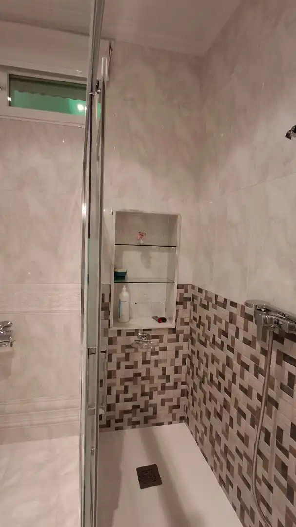 Baño de Casa o chalet en venta en A Pobra do Caramiñal con Aire acondicionado, Calefacción y Jardín privado
