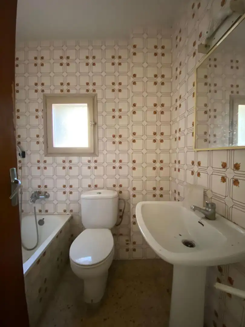 Badezimmer von Geschaftsraum zur Miete in Sant Feliu de Llobregat