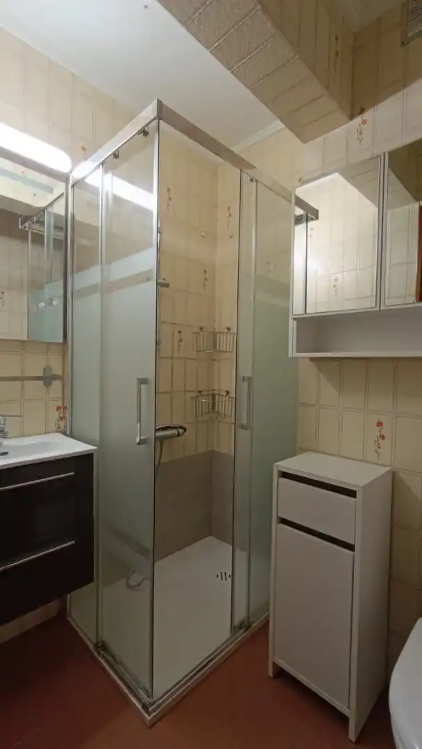 Baño de Piso en venta en Bilbao  con Calefacción, Parquet y Amueblado