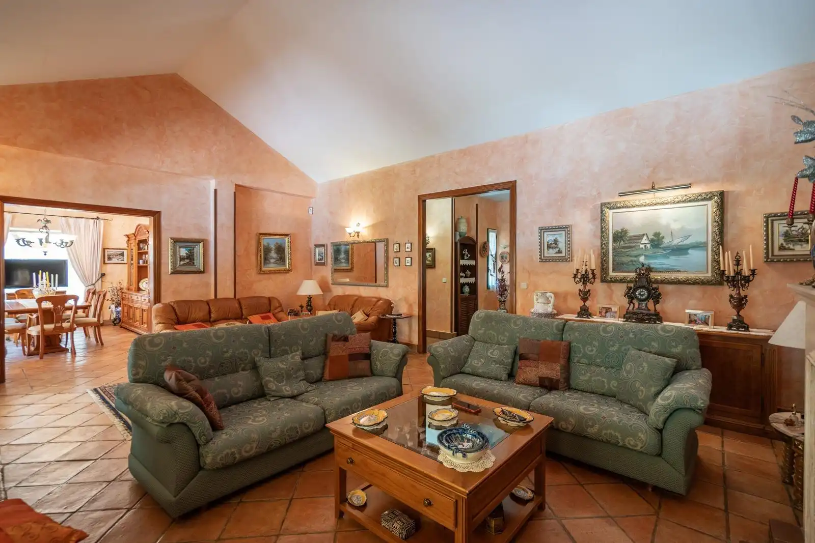 Living room of Country homes for sale in Chinchón  with Air Conditioner, Heating and Private garden