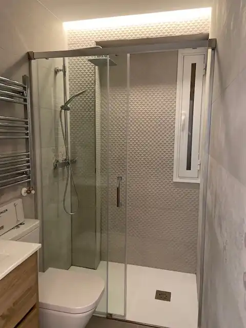 Baño de Piso de alquiler en Zaragoza con Calefacción, Amueblado y Horno