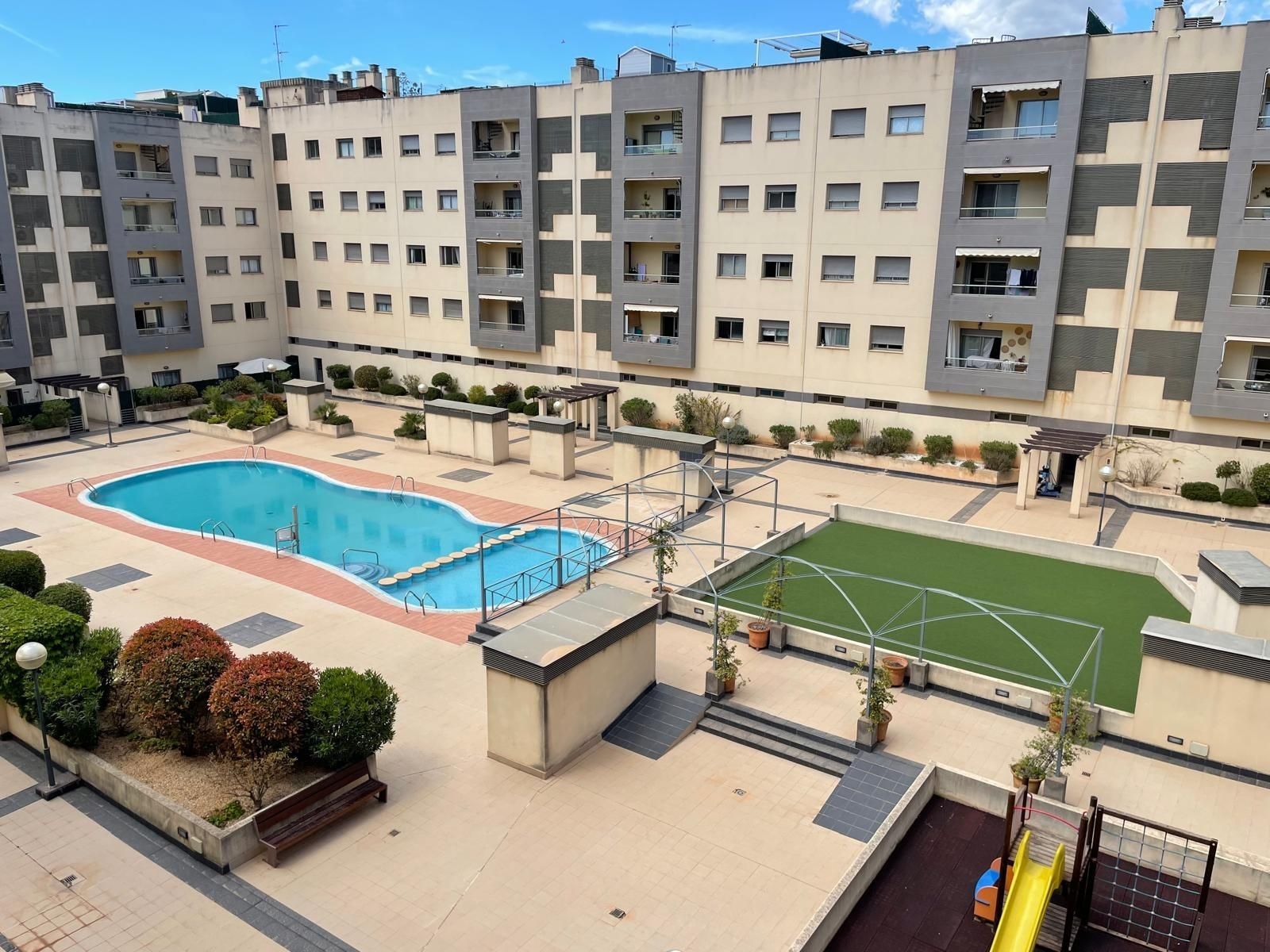 Swimming pool of Flat to rent in  Palma de Mallorca  with Air Conditioner, Heating and Private garden