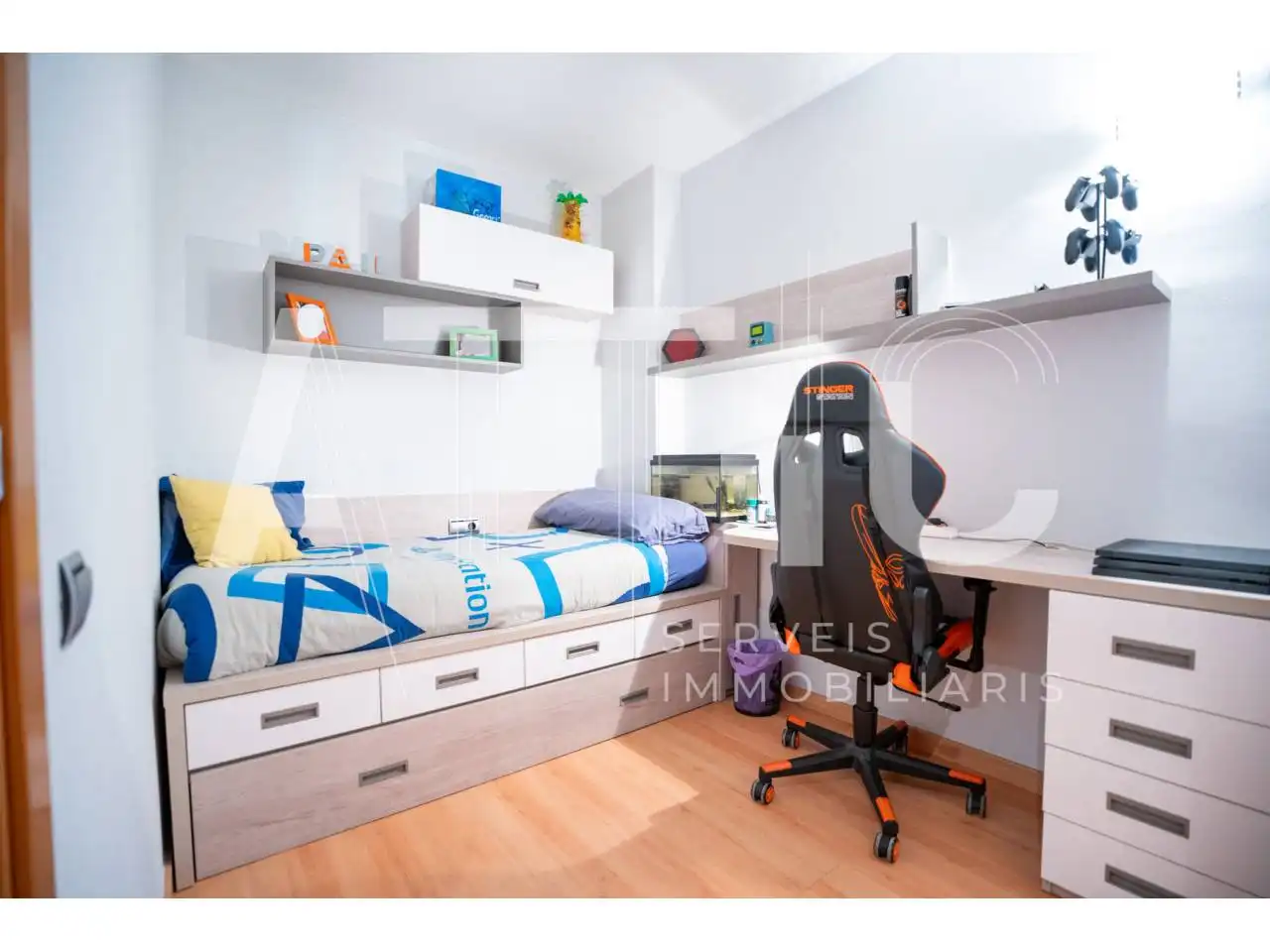 Schlafzimmer von Dachboden zum Verkauf in Sant Quirze del Vallès mit Klimaanlage, Heizung und Parkett