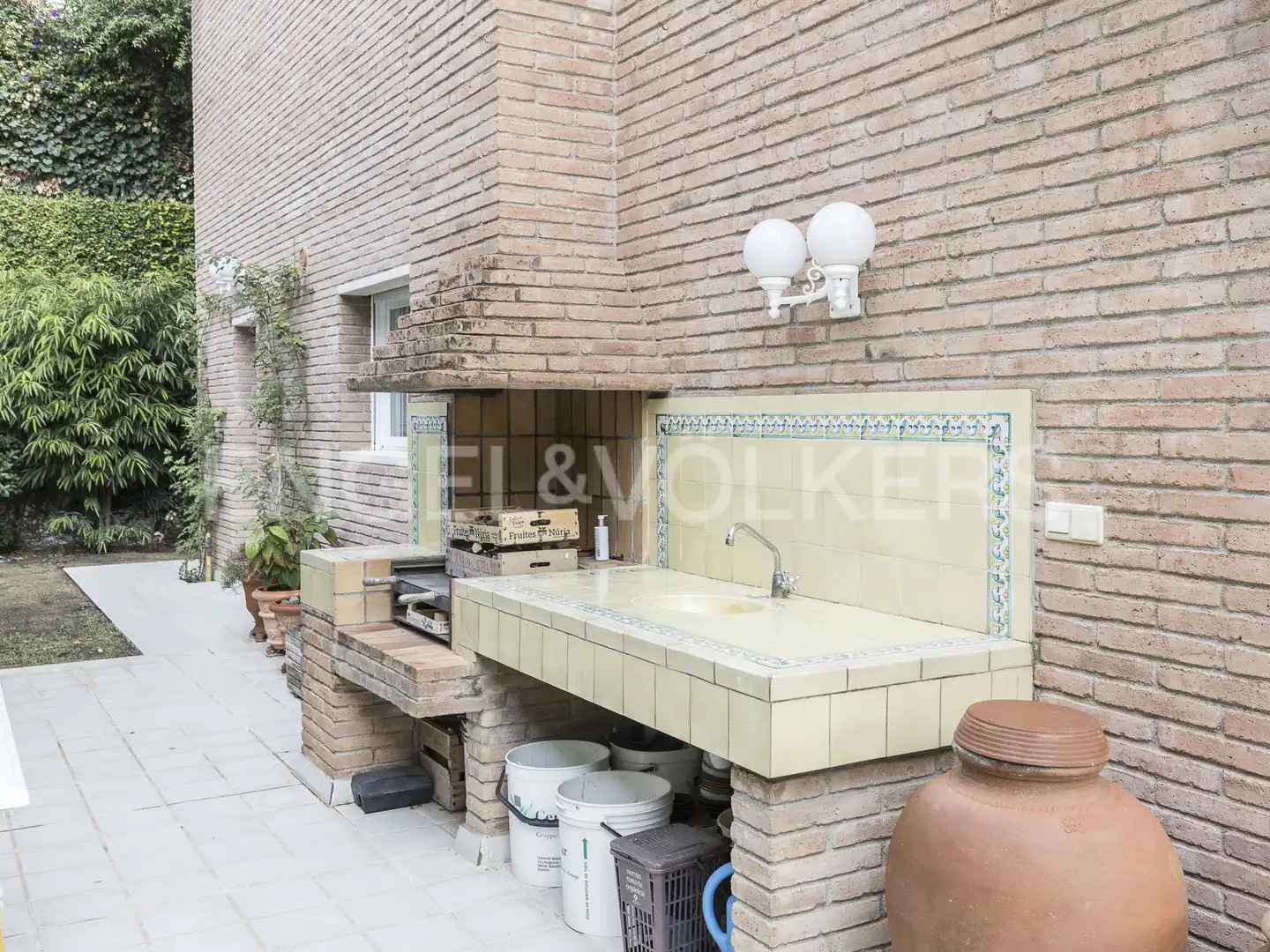 Terrassa de Casa o xalet en venda en Sant Just Desvern amb Aire condicionat, Calefacció i Jardí privat