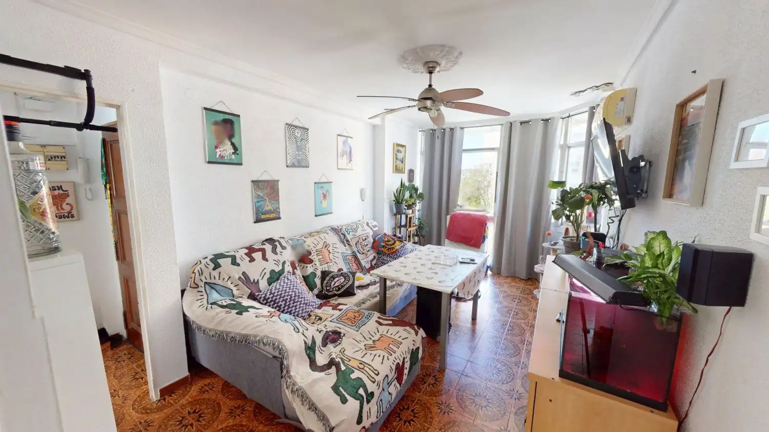 Living room of Flat for sale in  Sevilla Capital  with Air Conditioner, Heating and Storage room