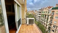 Exterior view of Flat for sale in  Barcelona Capital  with Air Conditioner, Heating and Parquet flooring