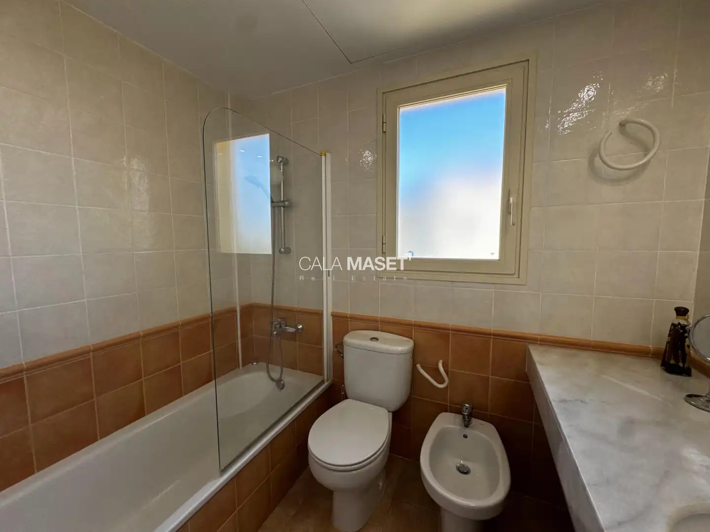 Bathroom of Attic for sale in Sant Feliu de Guíxols  with Heating, Terrace and Swimming Pool
