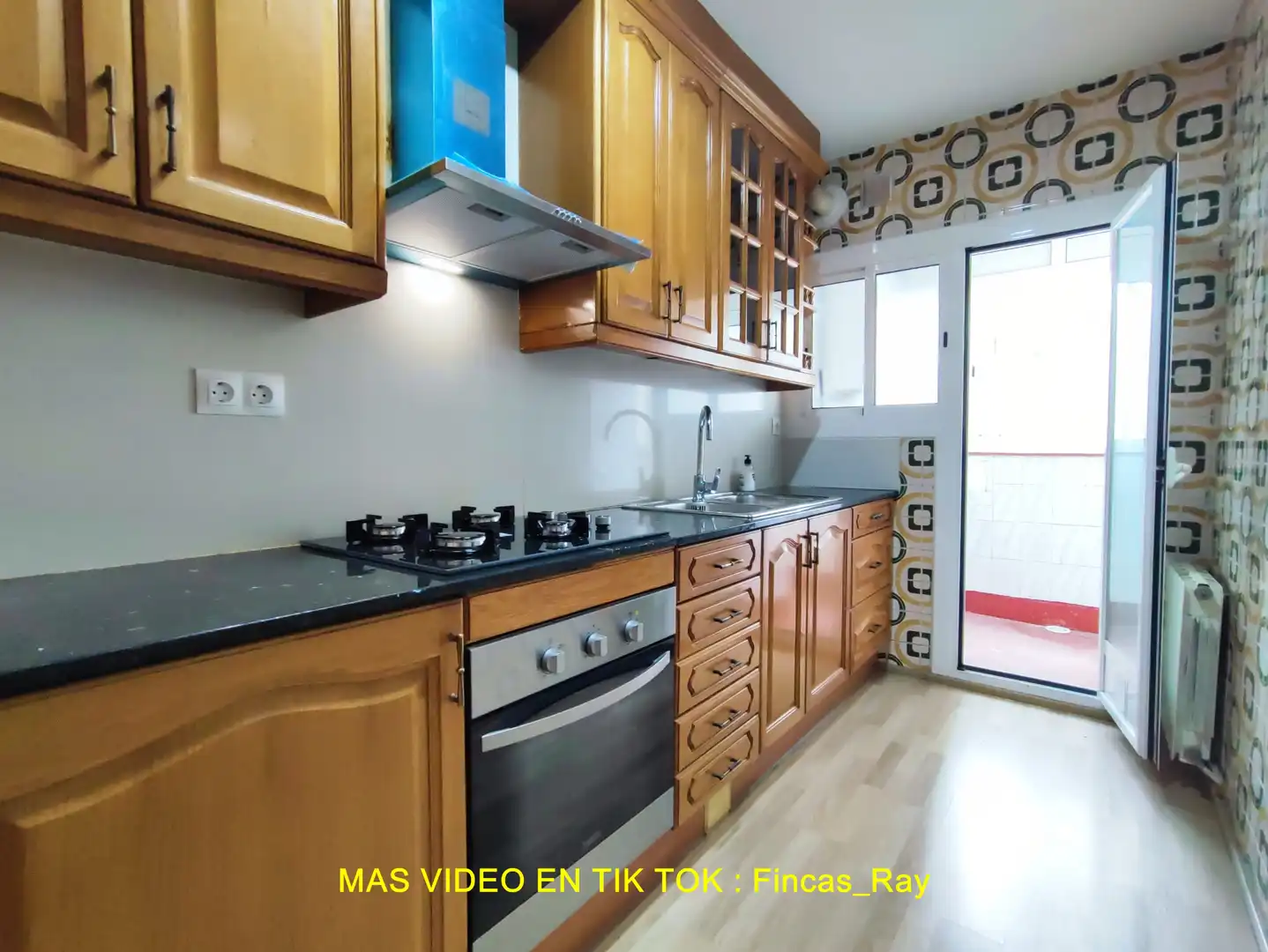 Cocina de Piso en venta en Caldes de Montbui con Aire acondicionado, Calefacción y Horno