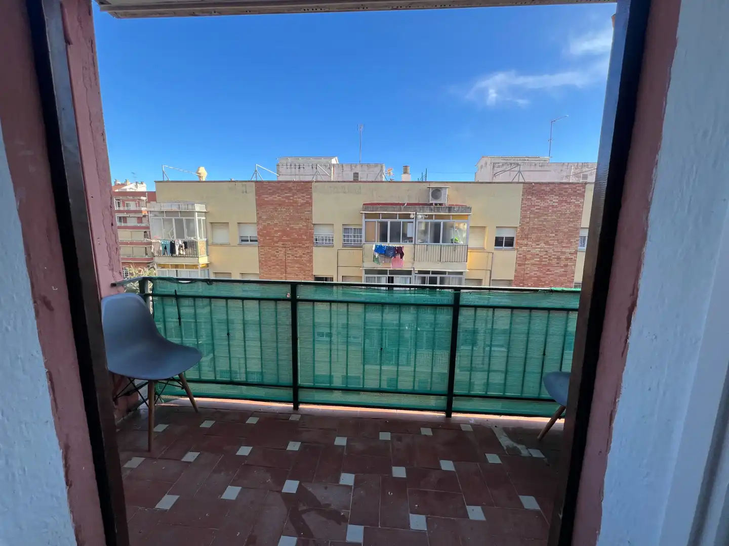 Vista exterior de Pis en venda en Tarragona amb Terrassa i Balcó