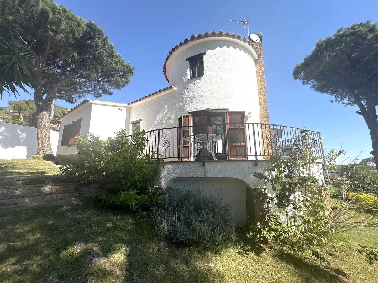 Vista exterior de Casa o chalet en venta en Calonge i Sant Antoni con Calefacción, Terraza y Horno