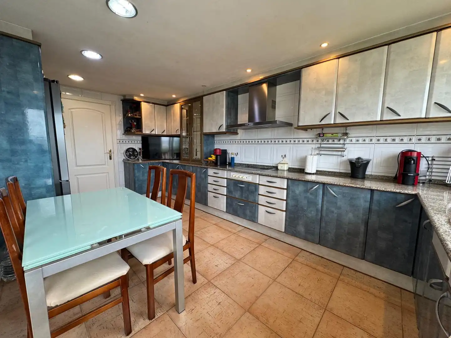 Kitchen of Houses for sale in Pallejà  with Air Conditioner, Heating and Private garden