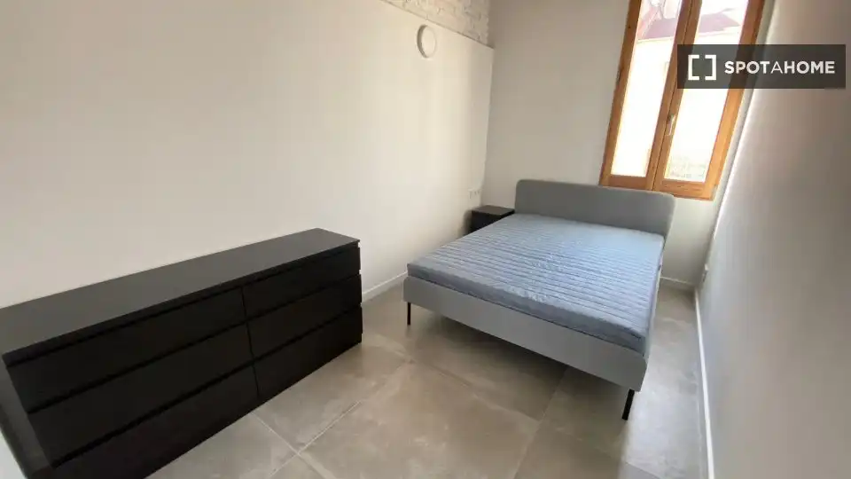 Flat for rent in Centre