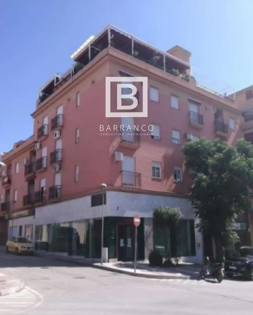 Local comercial en venta en Sevilla