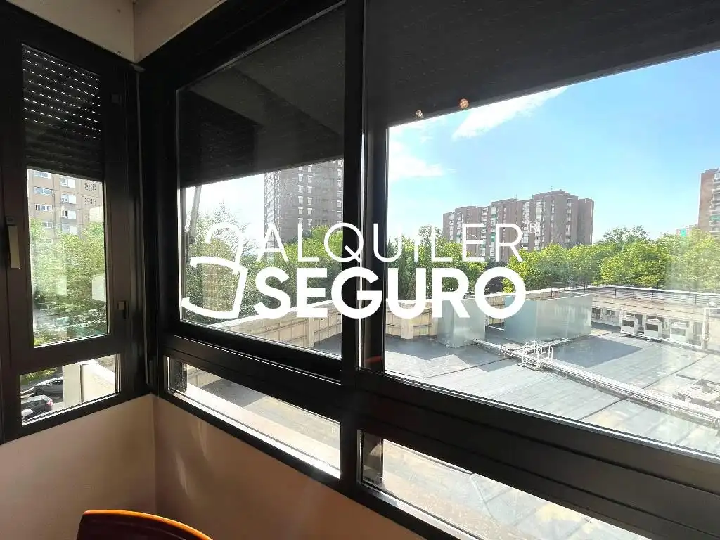 Schlafzimmer von Wohnung zur Miete in Madrid mit Heizung, Terrasse und Möbliert