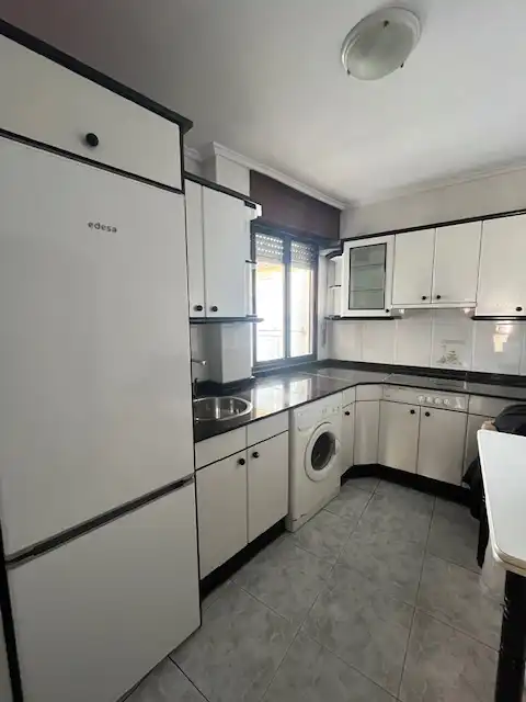Cocina de Piso en venta en Santurtzi  con Balcón