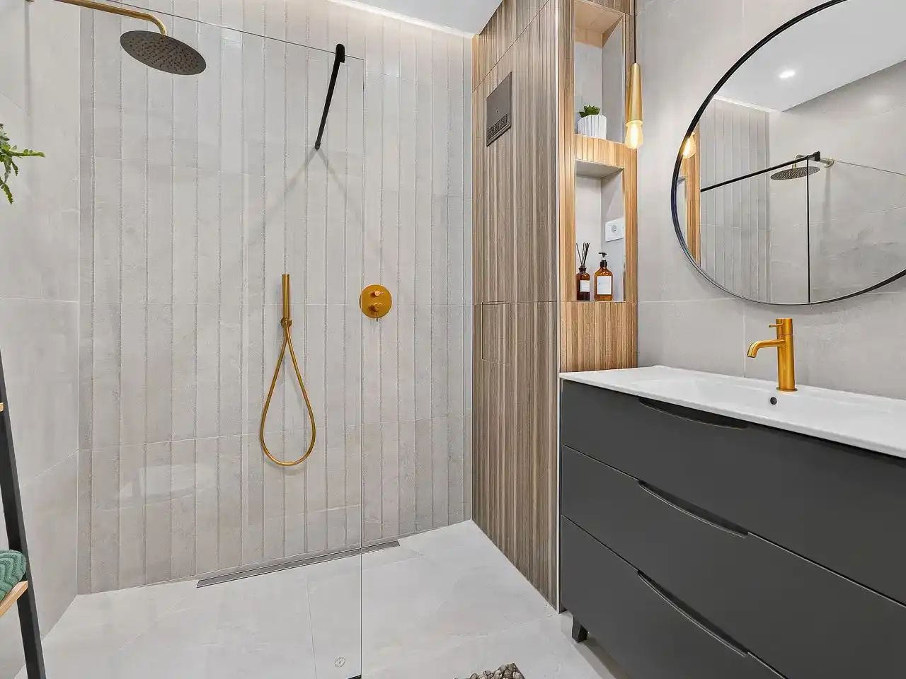 Baño de Apartamento en venta en Arona con Piscina