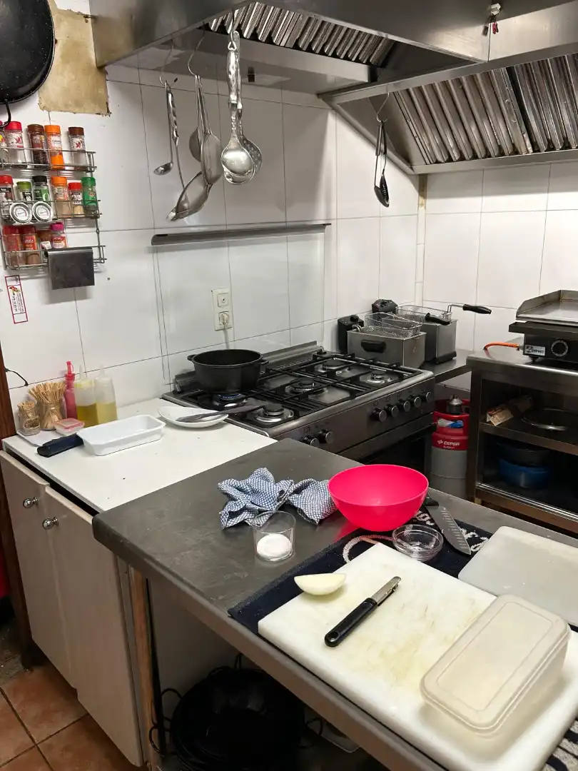 Cocina de Local en traspaso en Zaragoza con Aire acondicionado, Amueblado y Internet