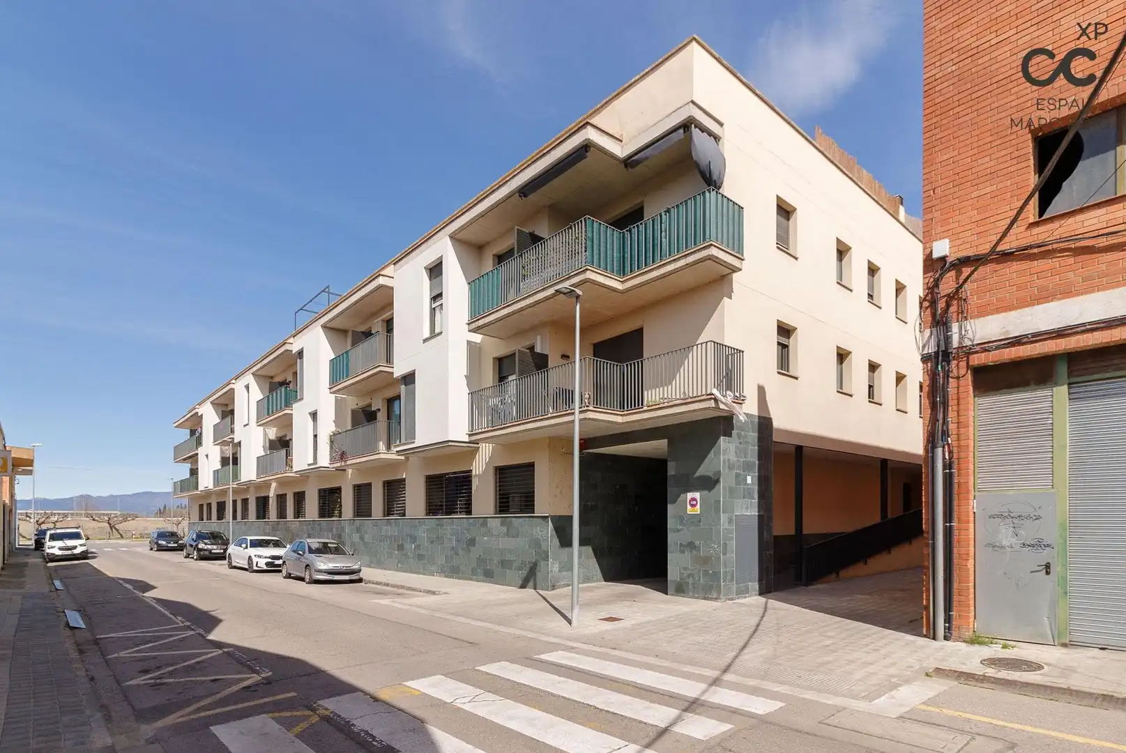 Außenansicht von Erdgeschoss zum Verkauf in Figueres mit Heizung, Parkett und Terrasse