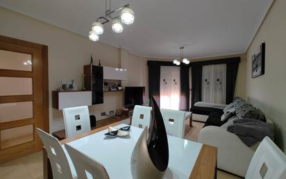 Sala d'estar de Casa adosada en venda en Las Torres de Cotillas amb Aire condicionat, Calefacció i Terrassa