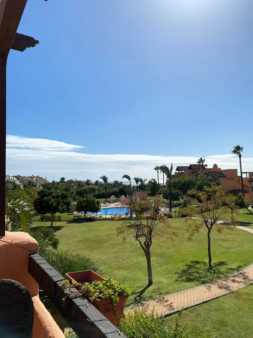 Àtic amb piscina en venda a Marina de Casares, imagen 14