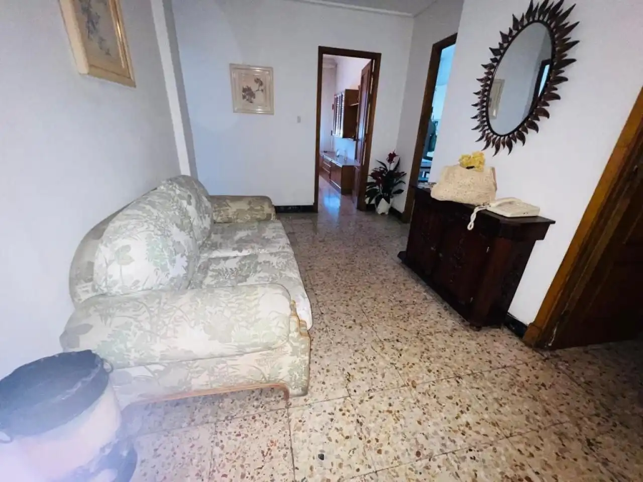 Sala d'estar de Pis de lloguer en Ourense Capital  amb Calefacció, Moblat i Balcó