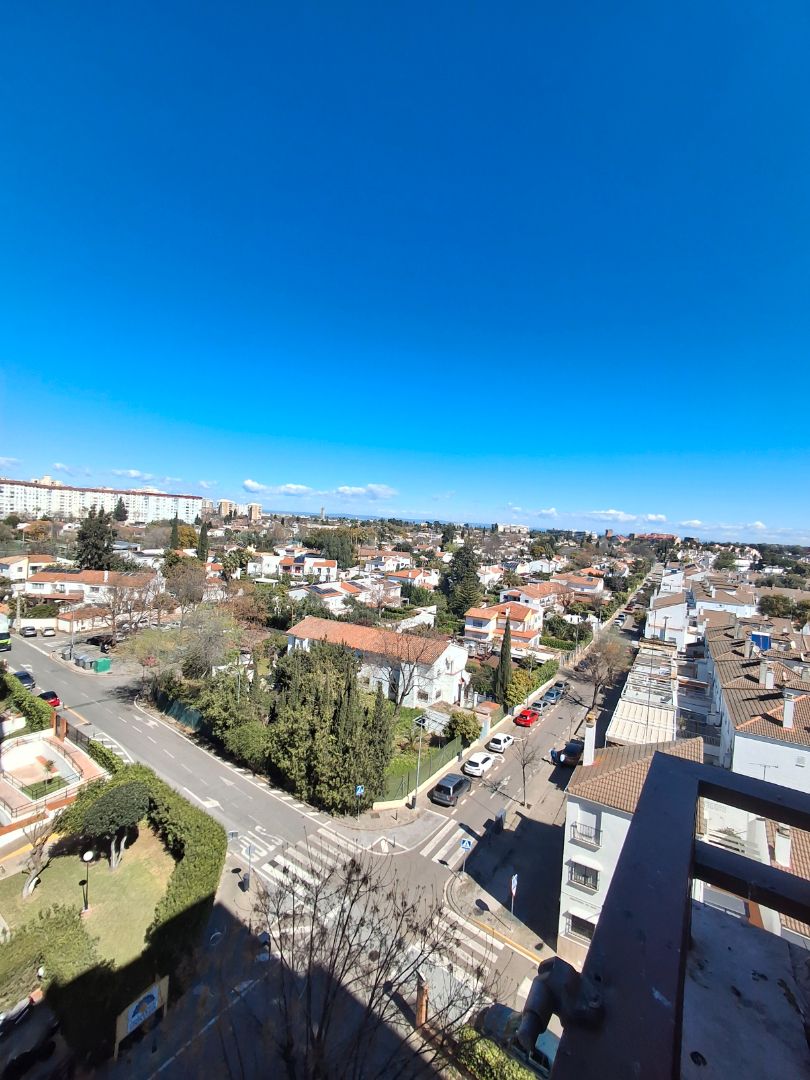 Exterior view of Flat for sale in  Sevilla Capital  with Air Conditioner, Terrace and Balcony