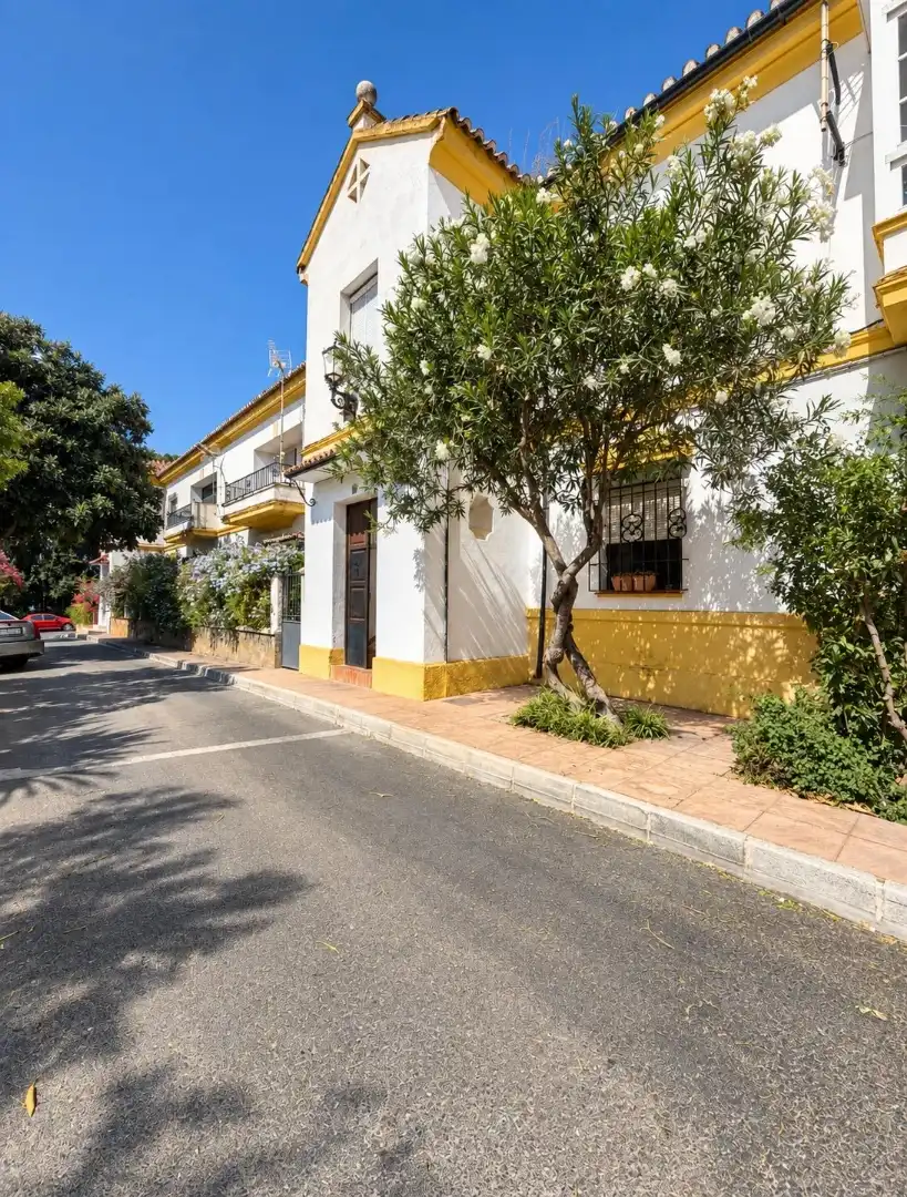 Flat for sale in Plaza Sagrada Familia, 2, Centro