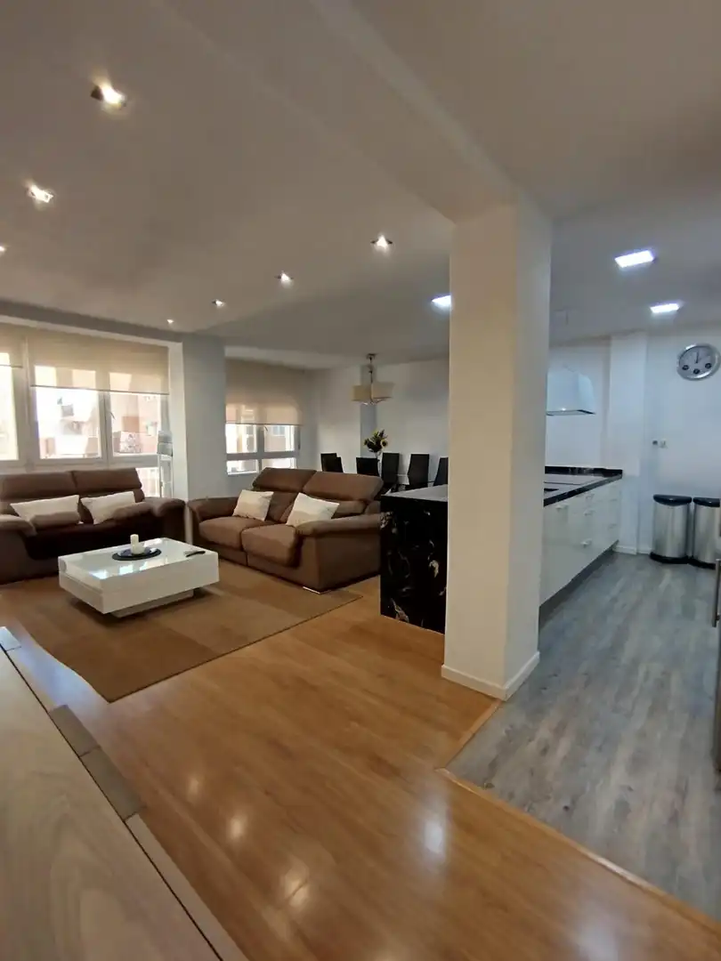 Piso de alquiler en Alameda de San Antón, Alameda