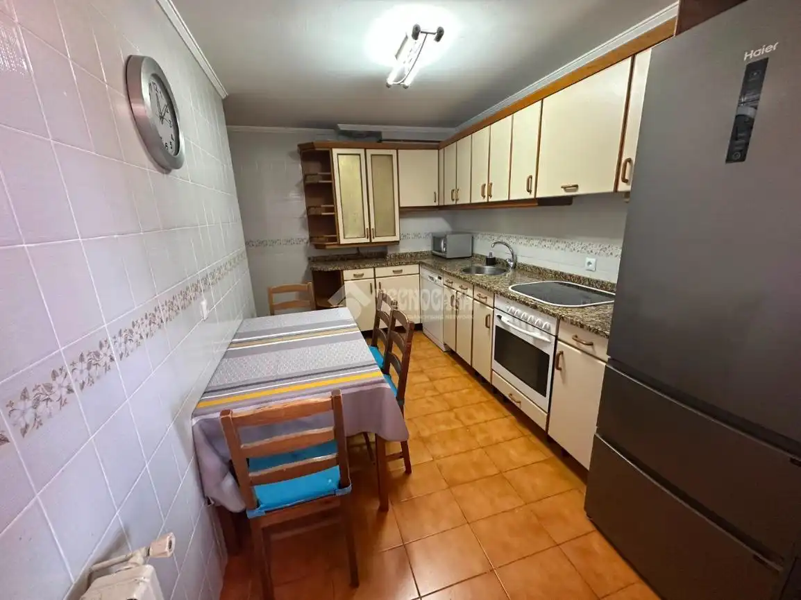 Kitchen of Flat for rent in Santander  with Heating