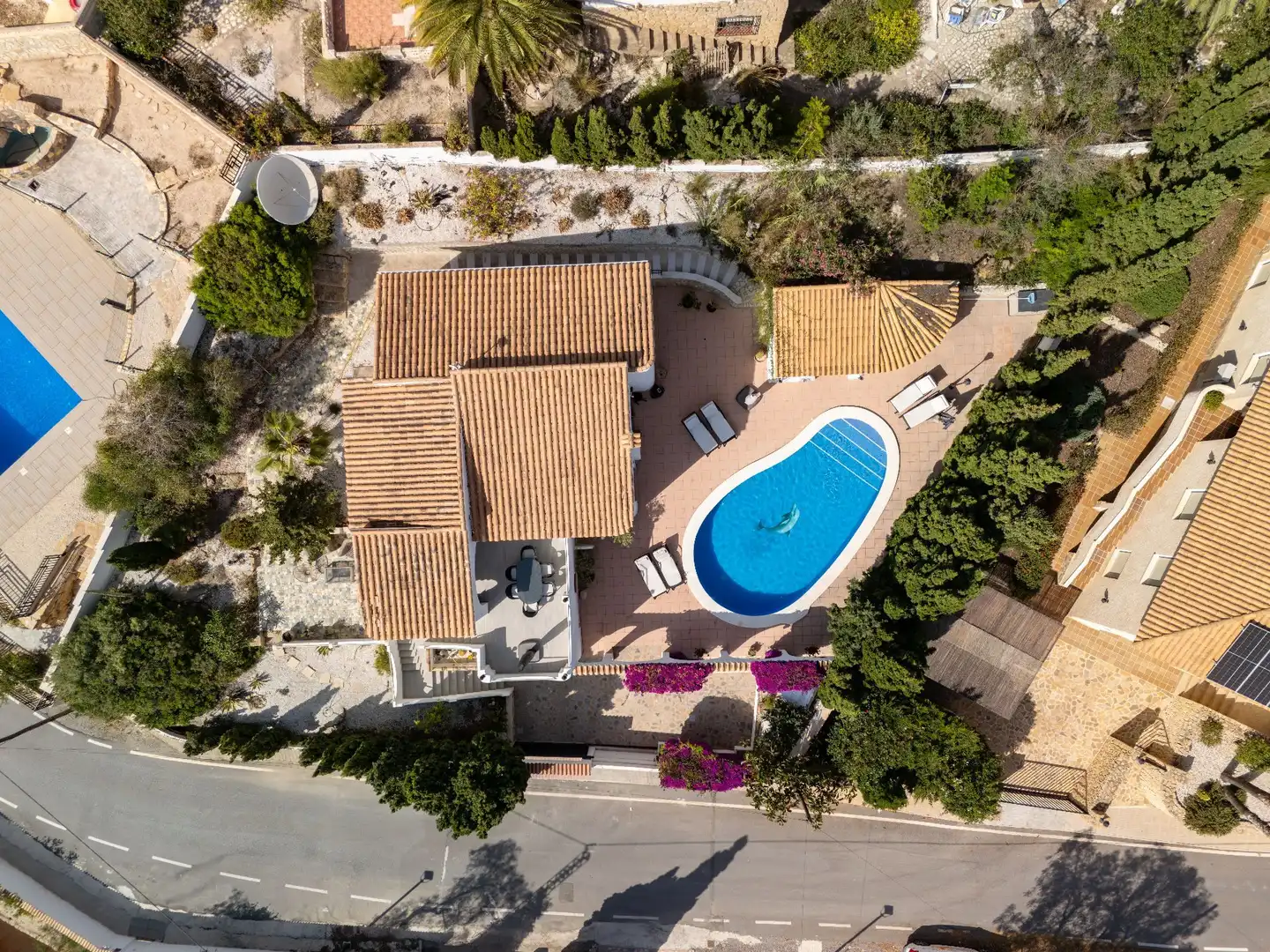 Casa amb piscina en venda a Pueblo Acantilado - Lanuza, imagen 3