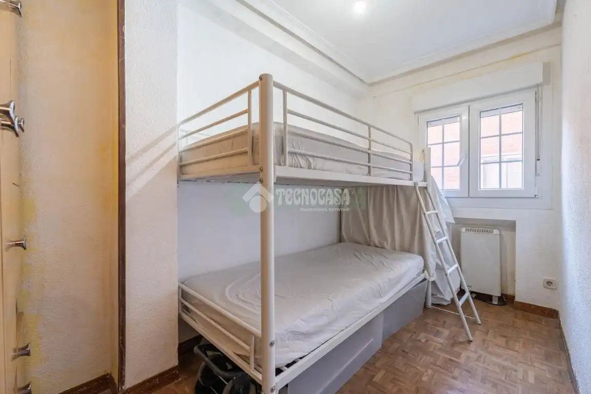 Habitación de Piso en venta en Madrid con Aire acondicionado y Terraza