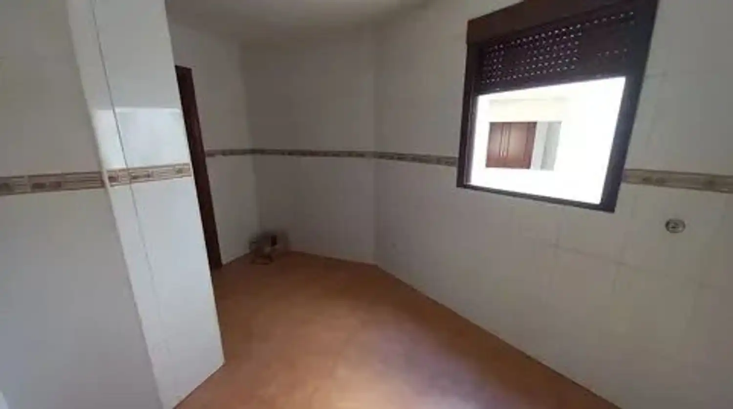 Piso en venta en Arjonilla con Balcón
